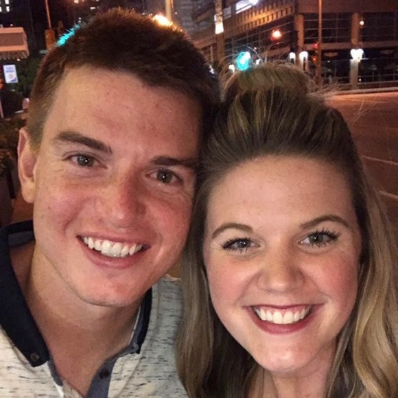 Meet your Posher, Katelyn - Picture 1 of 1